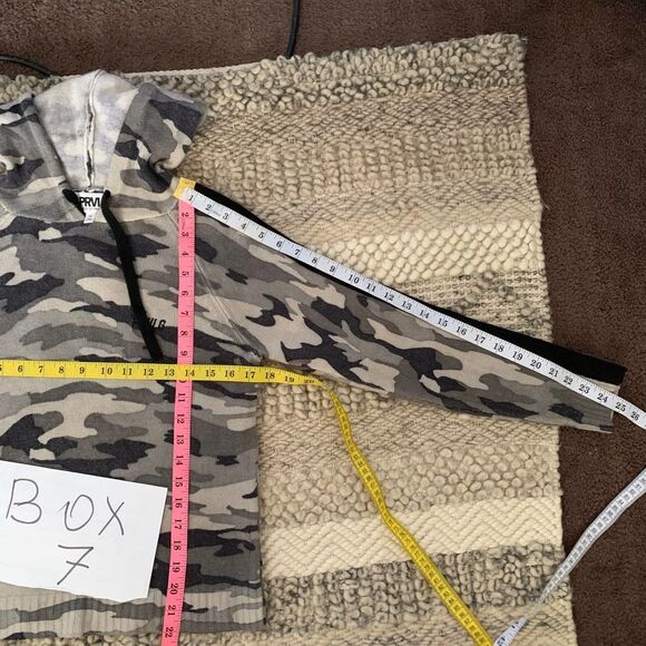 PRVLG threads of privilege 100% cashmere cami sweater hooded xs - Picture 9 of 9